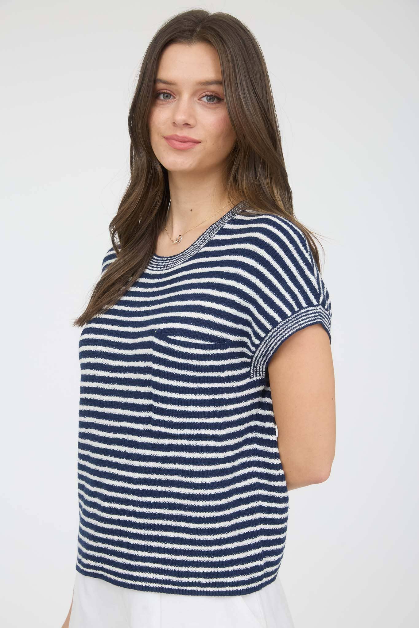 STRIPE POCKET DETAIL SHORT SLEEVE PULLOVER SWEATER: NAVY