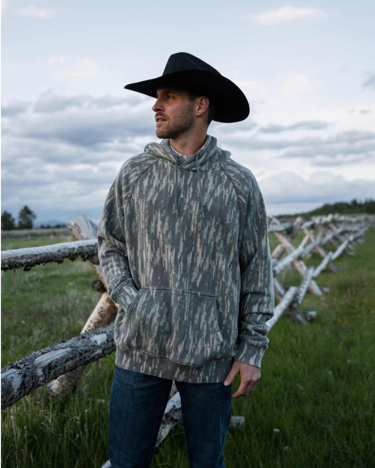 Burlebo vintage washed fleece hoodie - midland camo