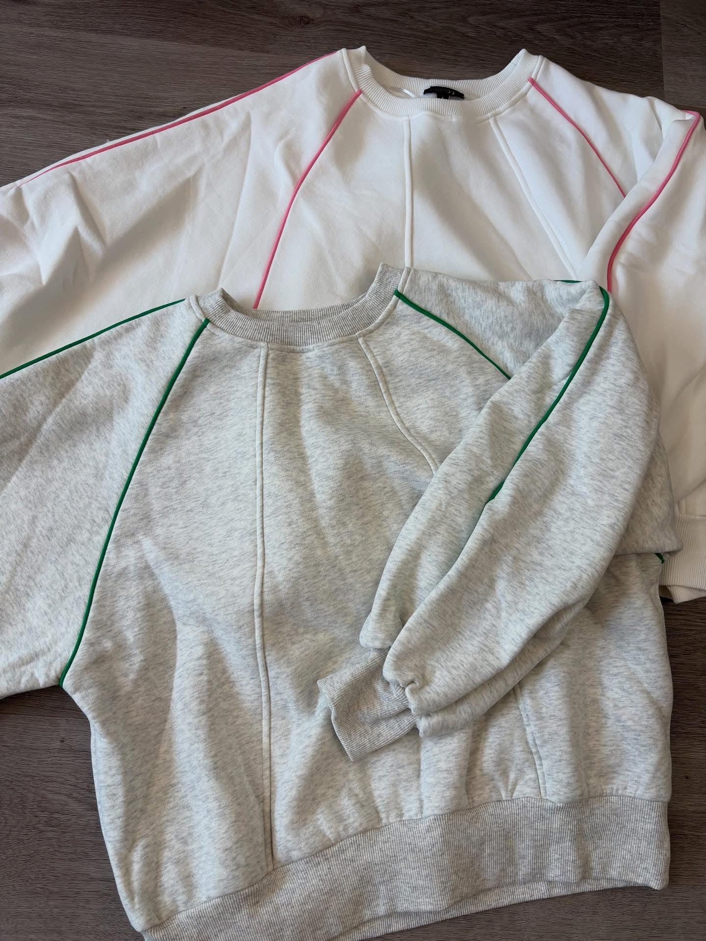 Amilia piping pullover