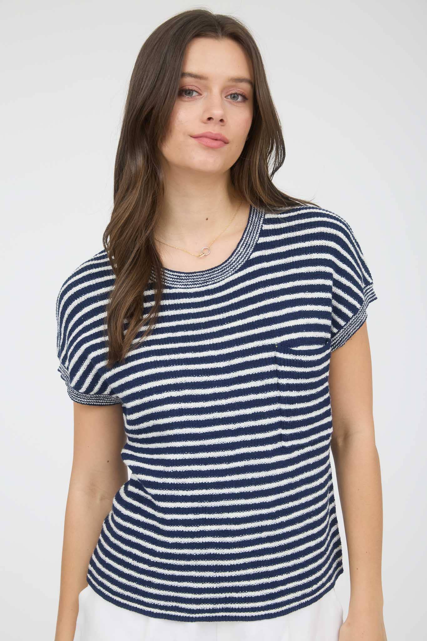 STRIPE POCKET DETAIL SHORT SLEEVE PULLOVER SWEATER: NAVY