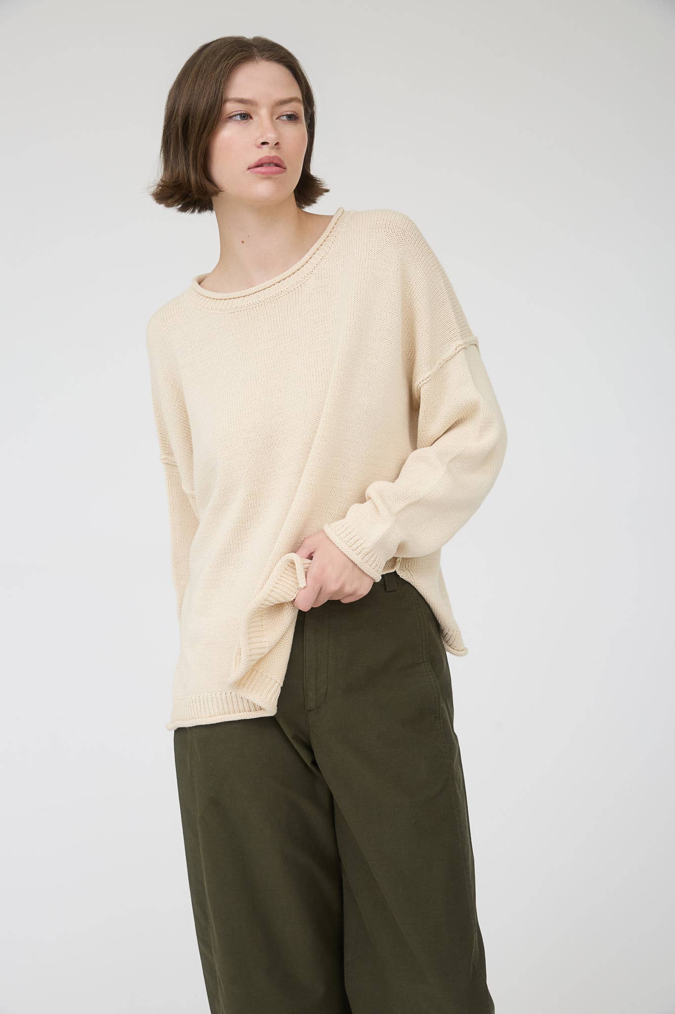 RAW EDGE EXTENDED SHOULDER LONG SLEEVE SWEATER