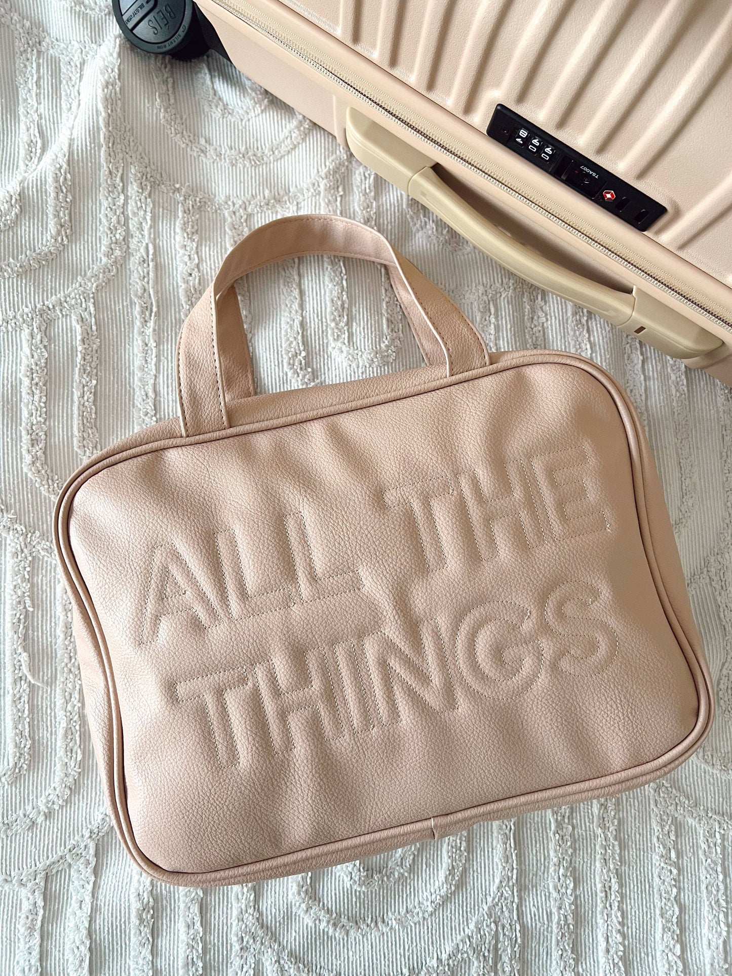 All The Things - Leather Hanging Bag: Black Leather