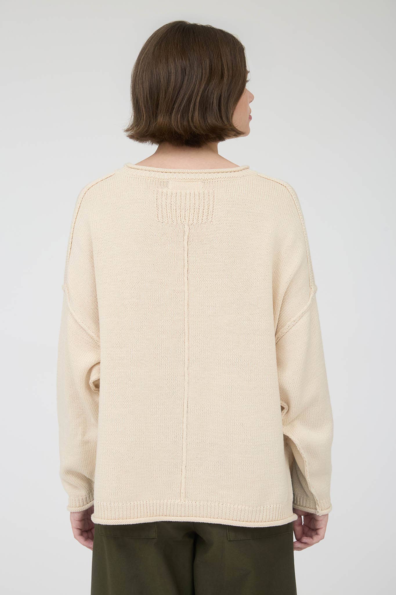 RAW EDGE EXTENDED SHOULDER LONG SLEEVE SWEATER