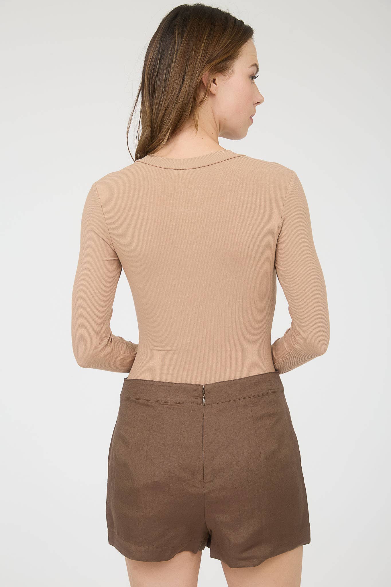 ROUND NECK LONG SLEEVE SWEATER KNIT BODYSUIT TAN