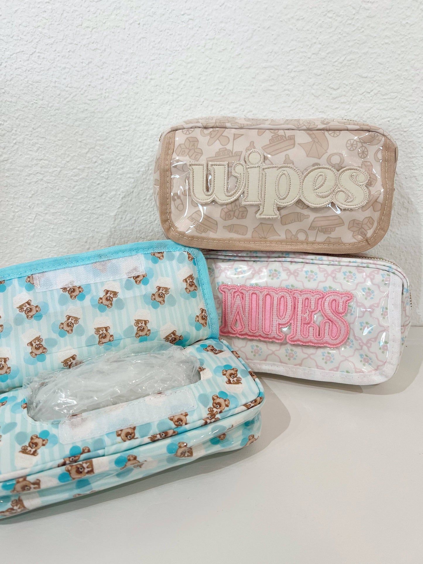 Wipes Pouch - Clear Coat Bag: Tan