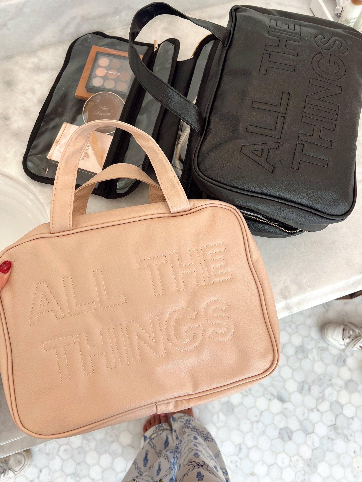 All The Things - Leather Hanging Bag: Black Leather