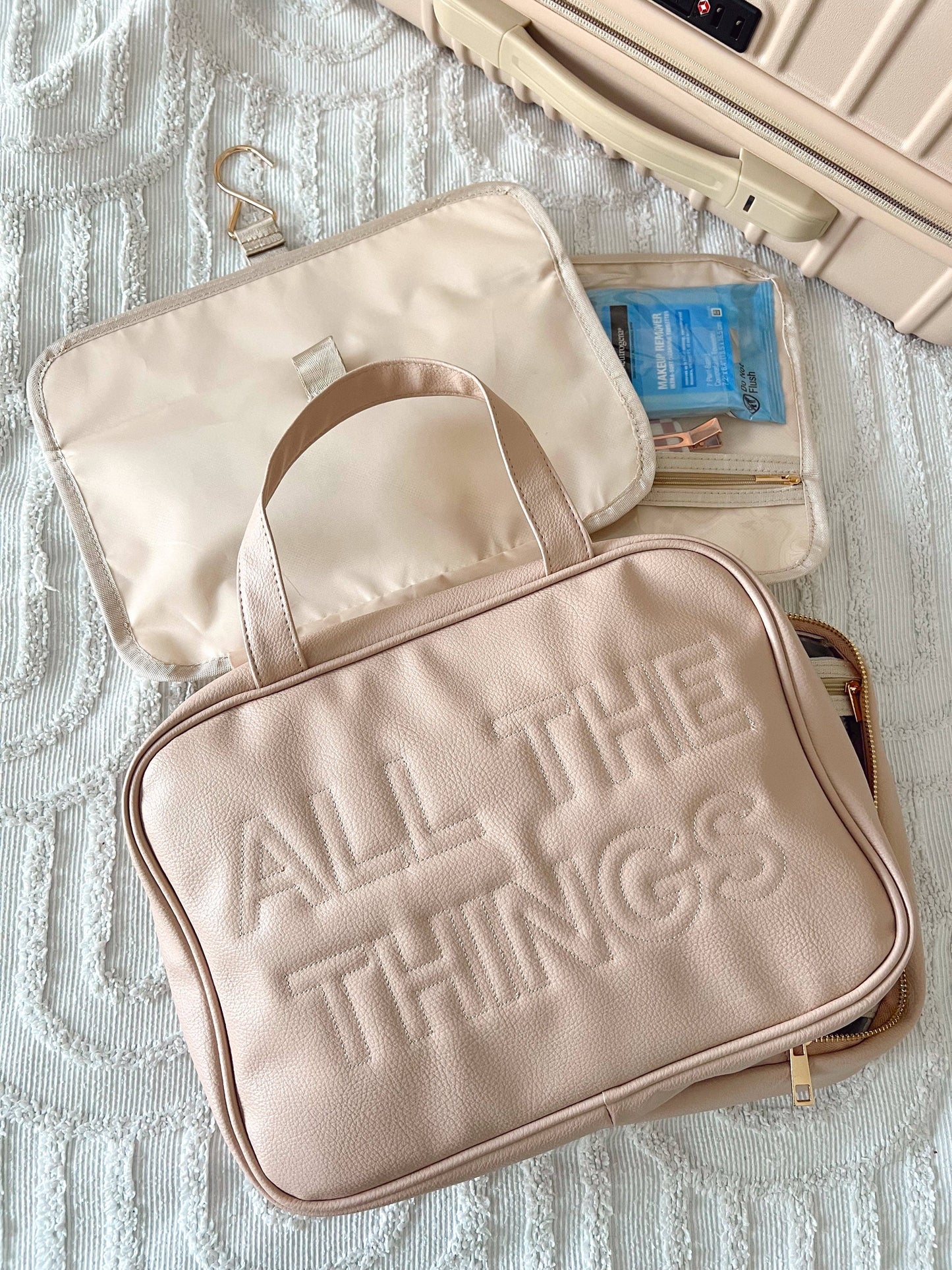 All The Things - Leather Hanging Bag: Black Leather