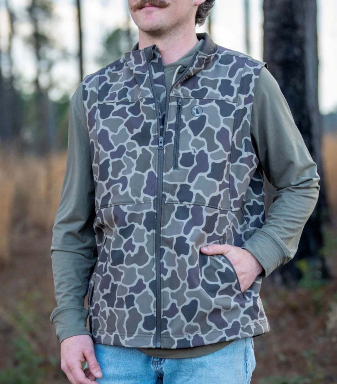Local boy Elements Vest - brush camo
