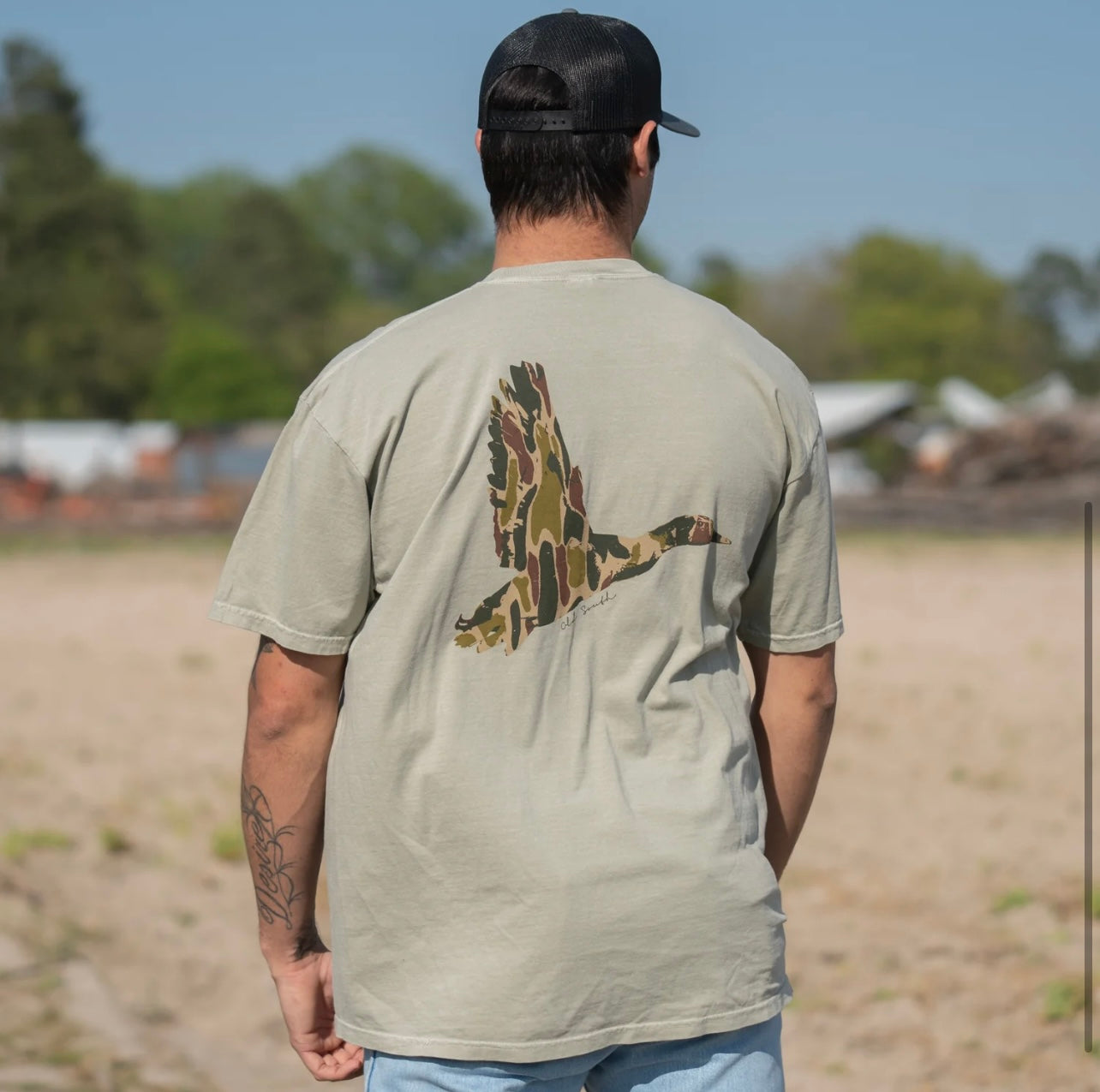 Old South: Sandstone: Duck Wings with Thicket Camo