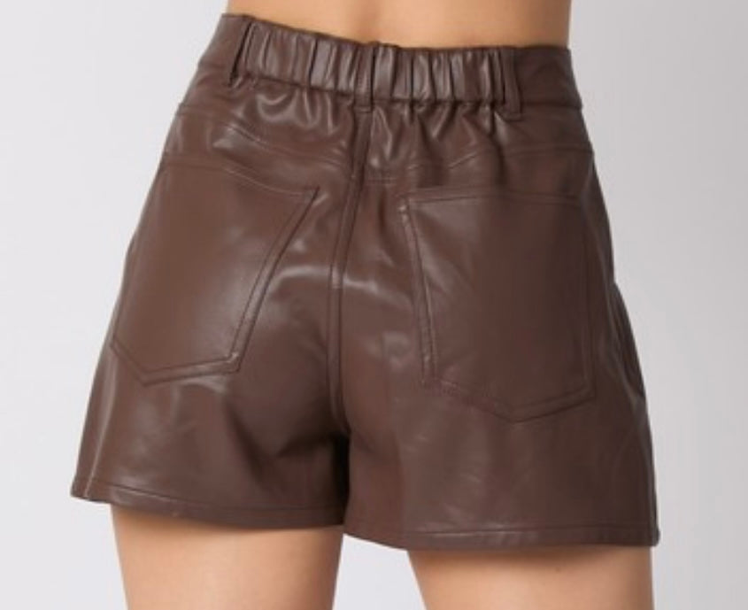 Pearl your way leather shorts