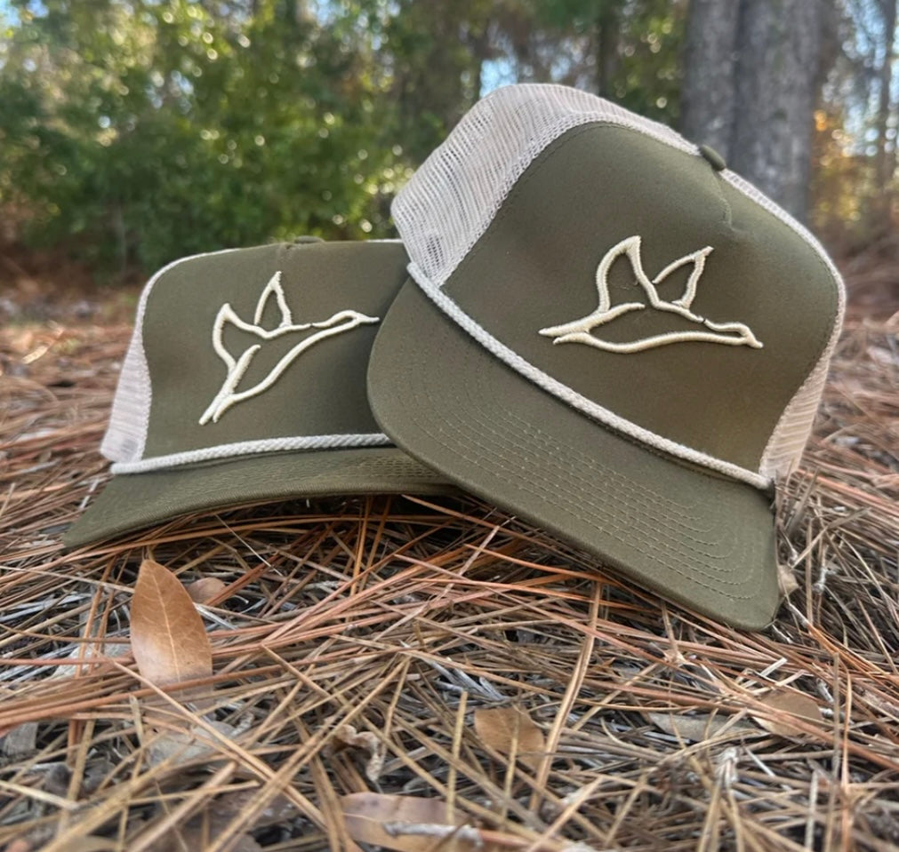 COMBAT WATERFOWL
Green/Khaki Rope Hat