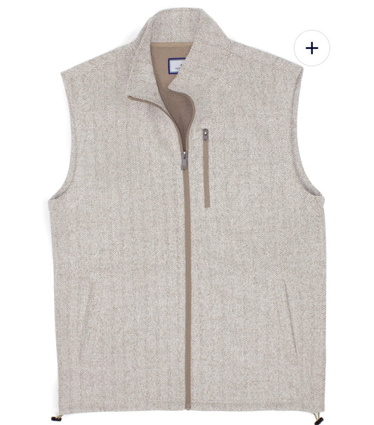 Properly tied Upland Vest Cream