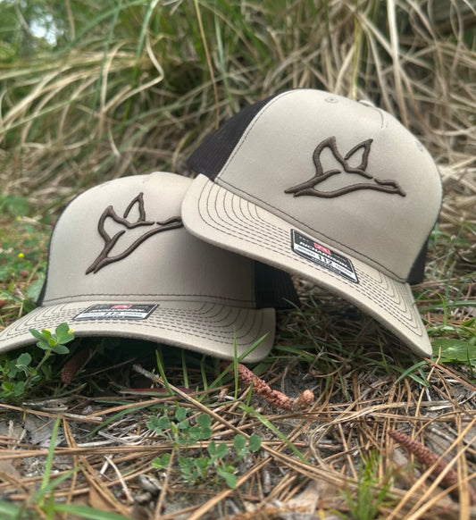 COMBAT WATERFOWL
112 Khaki/Coffee hat