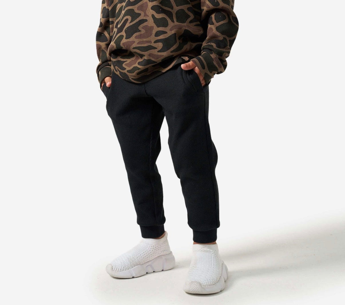 Burlebo youth thermal jogger - black