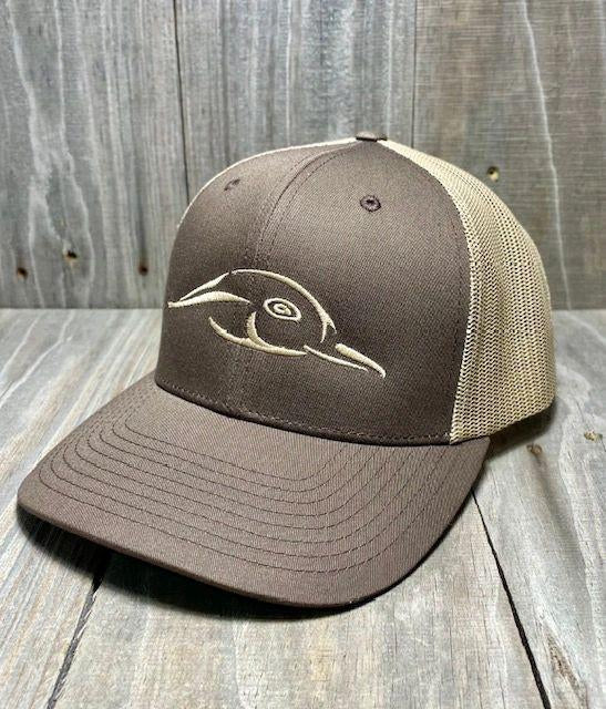 AMERICAN FLYWAY WATERFOWL
Brown with Khaki Mesh Trucker Hat