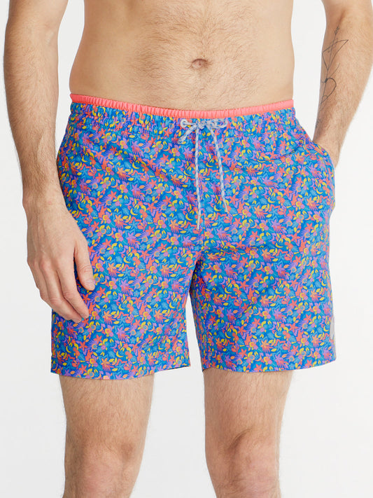 Chubbies The Spades 7 in swim trunks