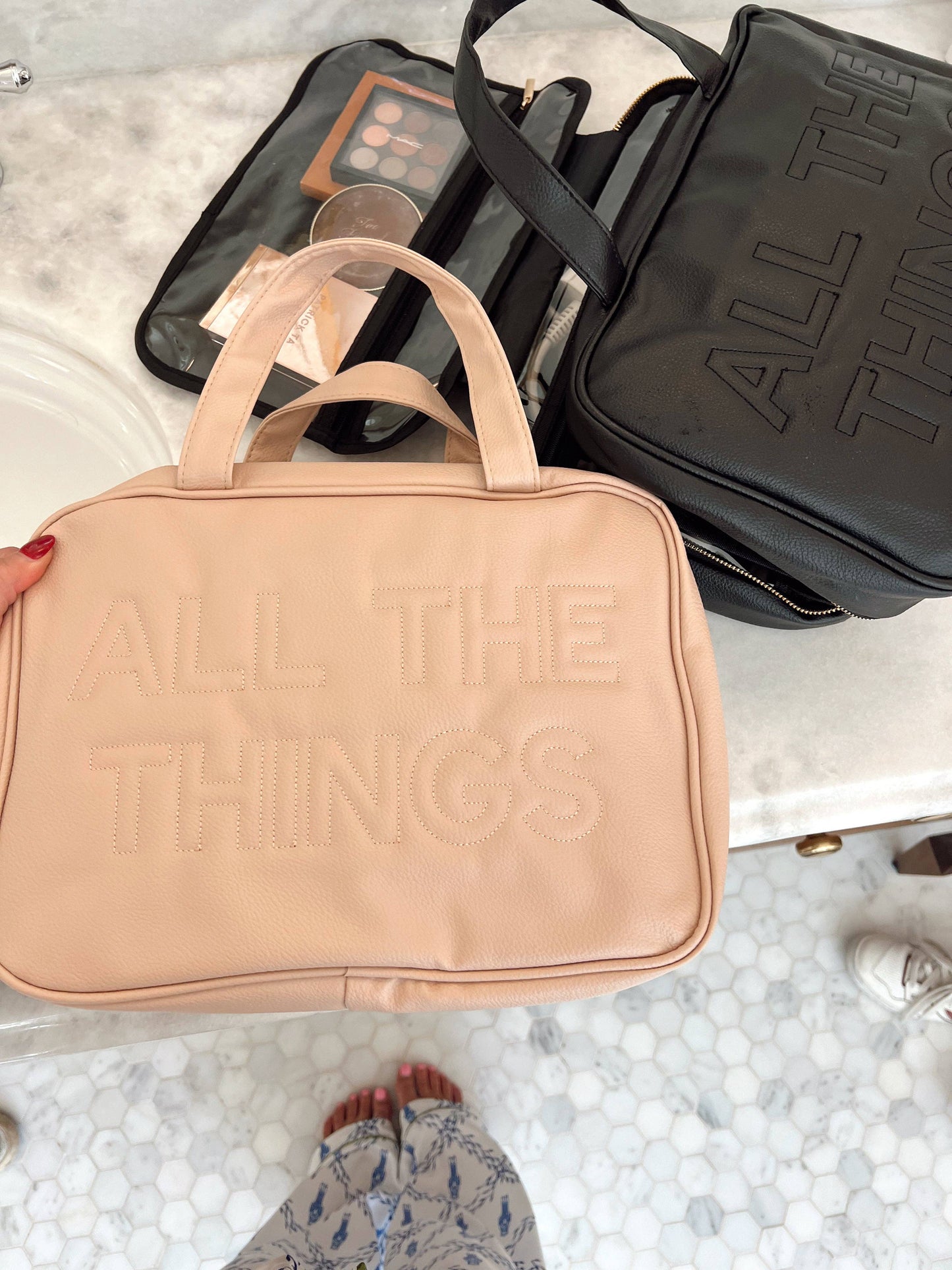 All The Things - Leather Hanging Bag: Black Leather