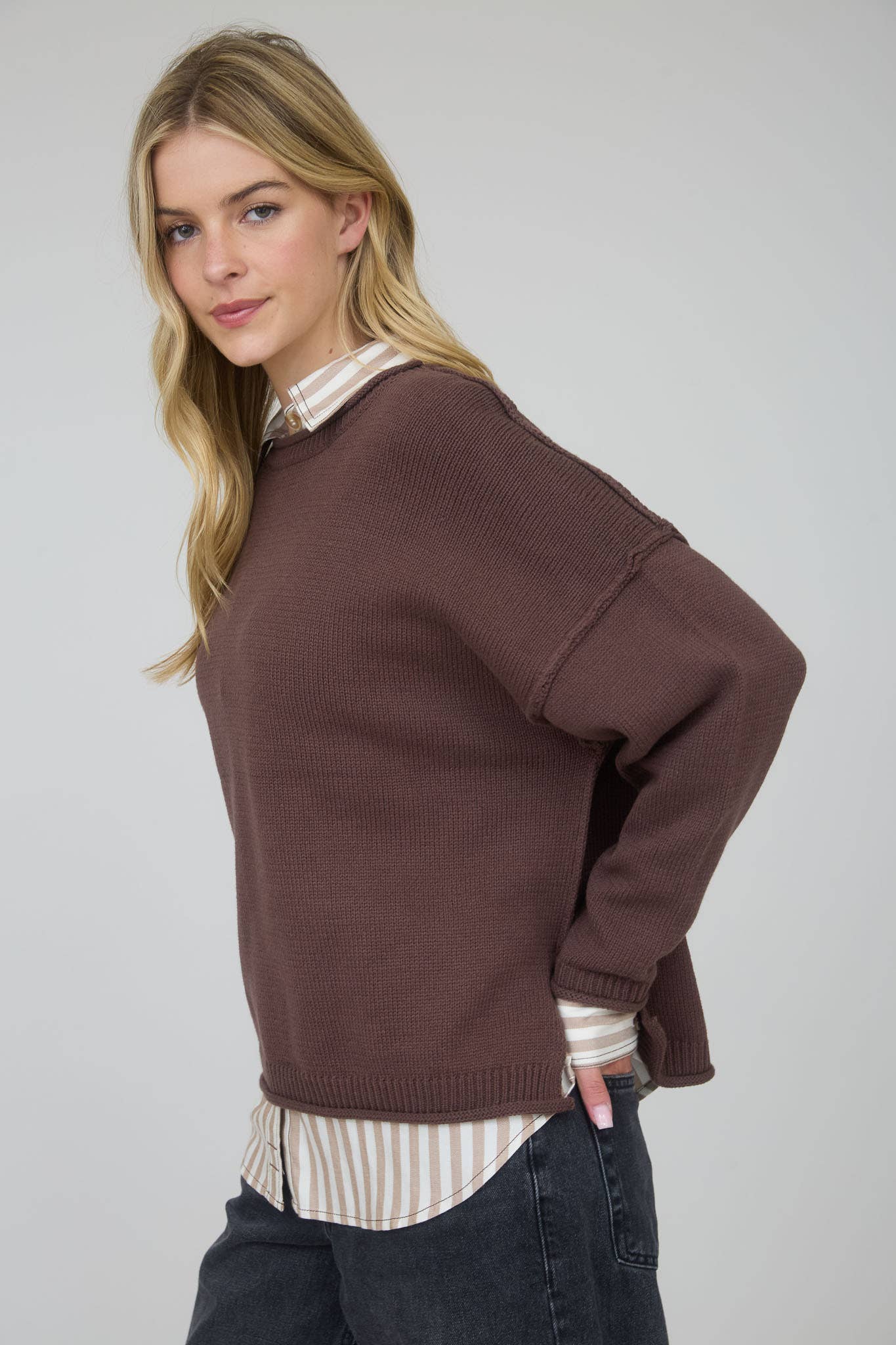 RAW EDGE EXTENDED SHOULDER LONG SLEEVE SWEATER
