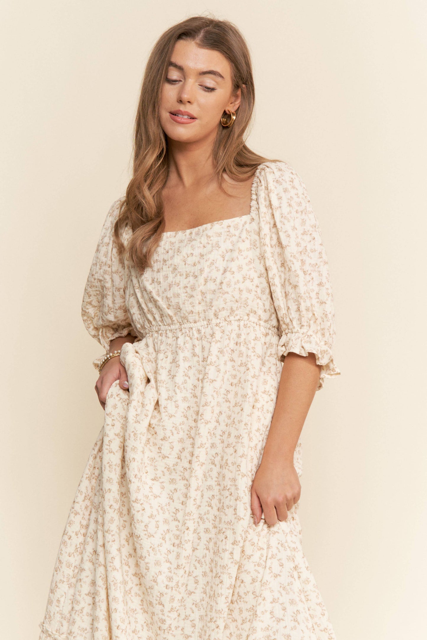 Floral Print Square Neckline Maxi Dress Neutral